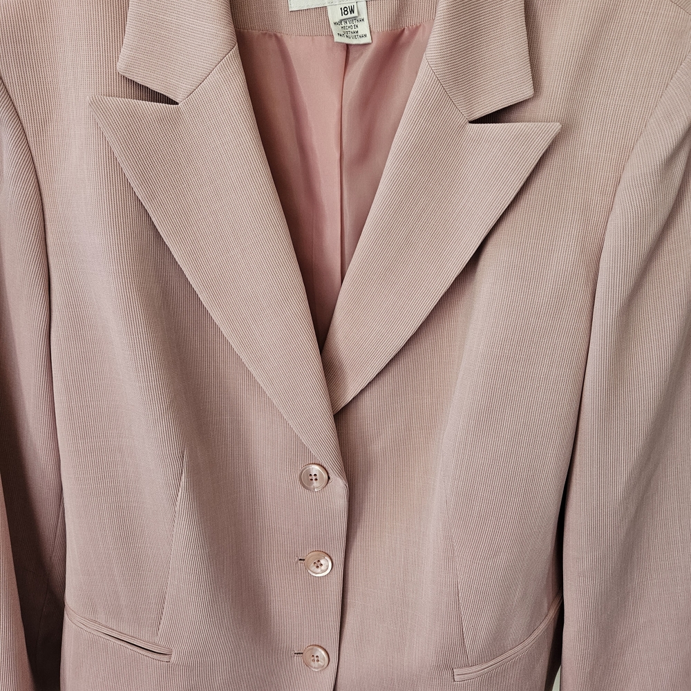 Women's Pink Blazer